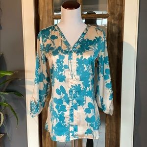 EUC The Limited 3/4 Sleeve Pullover Blouse